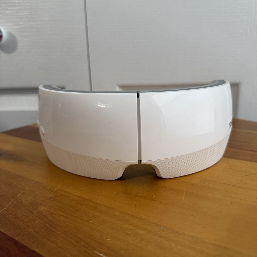 Toloco White Gray Smart Eye Massager Gifts Travel Unisex - No Charger